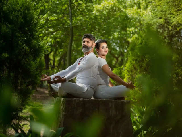 Yoga for two hearts