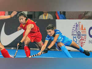 Indian women's hockey team suffers 1-2 loss to China in FIH Pro League