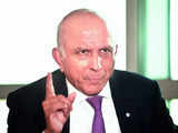 Prem Watsa clears air over charges by Muddy Waters, flaunts good show