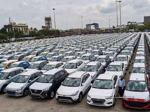 Auto Sales Wrap: September despatches a mixed bag, but festive mood keeps outlook upbeat