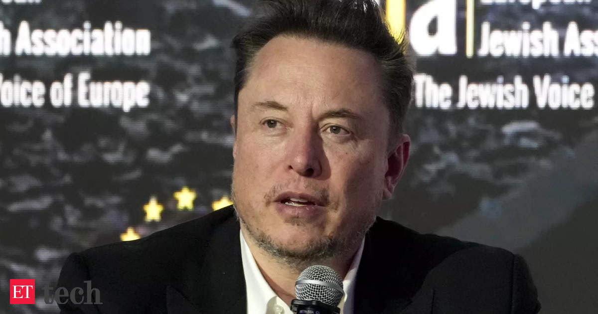 Elon Musk says SpaceX has moved its incorporation to Texas from Delaware