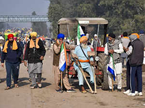 Patiala: Farmers at the Punjab-Haryana Shambhu border during their 'Delhi Chalo'...