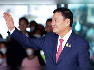 Exiled former PM Thaksin returns to Thailand