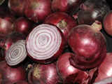 Onion export ban to continue till March 31: Govt