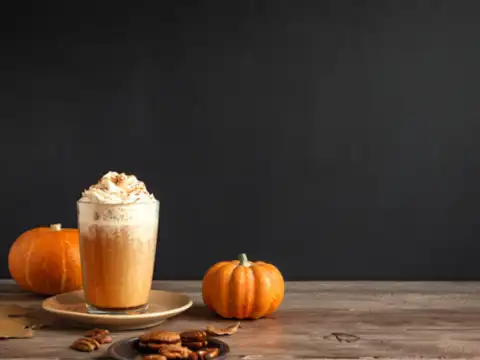 Creamy pumpkin spice latte oats