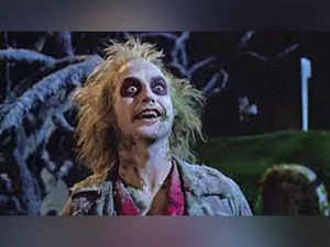 Michael Keaton shares interesting details of "Beetlejuice". Here is what he said about horror movie