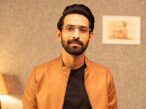 Vikrant Massey apologises for his 'distasteful' 2018 tweet on Lord Ram-Sita: Never my intention to h:Image