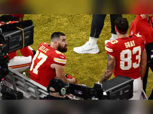 Travis Kelce was invited by Garth Brooks to sing 'Low Places' at the new bar