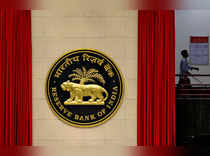 RBI lifting curbs on forex non-deliverable forward arbitrage by banks: Report