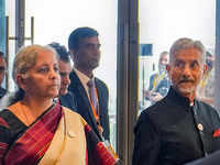 S Jaishankar unveils Mahatma Gandhi bust in Vietnam - The Economic Times