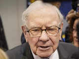 'Built to last' Berkshire nears $1 trillion valuation after record profit