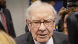'Built to last' Berkshire nears $1 trillion valuation after record profit