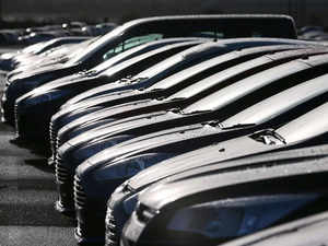 Passenger vehicles stay ahead of the curve for 2nd month in calendar year