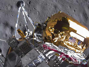Toppled moon lander