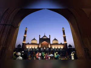 Photos from Delhi: Muslim devotees throng Jama Masjid on Day 1 of Ramzan