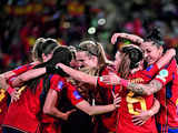 Spain women win another football title. This time without distractions