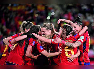 Spain Women Win Another Football Title. This Time Without Distractions