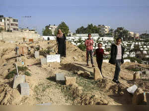 As Gaza Losses Mount Under Strikes, Dignified Burials Are Another Casualty