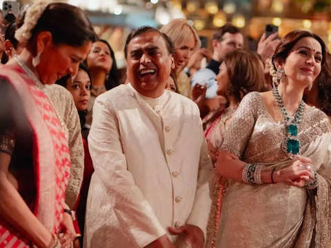 Anant-Radhika pre-wedding bash, Day 3: Decoding Ambani ladies' ethnic  outfits | Lifestyle Images - News9live