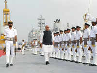 Indian Navy's top brass in ethnic attire; Kurta-Pyjama makes debut