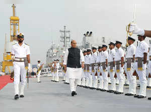 Visakhapatnam, Feb 03 (ANI): Union Defence Minister Rajnath Singh inspects the g...