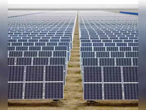 New solar projects poised for big gain as module prices fall:  CRISIL report