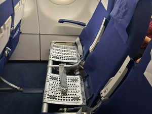 IndiGo flyer posts about missing seat cushions