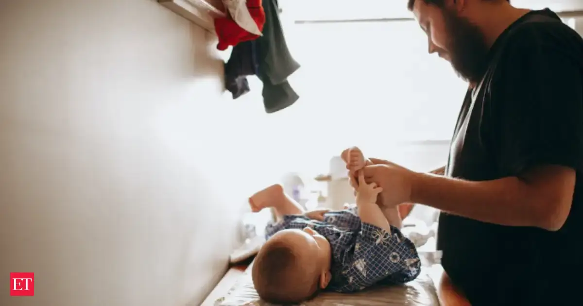 Best diaper pants (small) to keep your infant happy and dry all day long - Vimarsana News