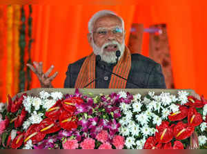 Srinagar: Prime Minister Narendra Modi addresses during the 'Viksit Bharat, Viks...
