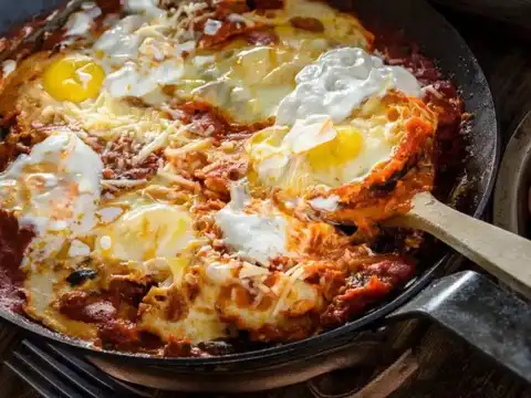Soganli Yumurta