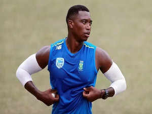 Proteas pacer Lungi Ngidi to miss upcoming T20I, Test series against India due to injury