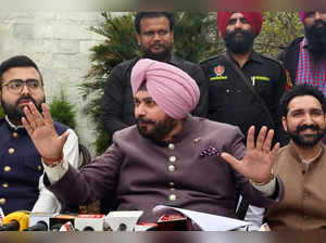 Patiala, Mar 04 (ANI): Congress leader Navjot Singh Sidhu addresses a press conf...
