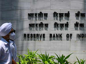 RBI says Won’t Drop Higher Risk Weights for Loans to PSU NBFCs
