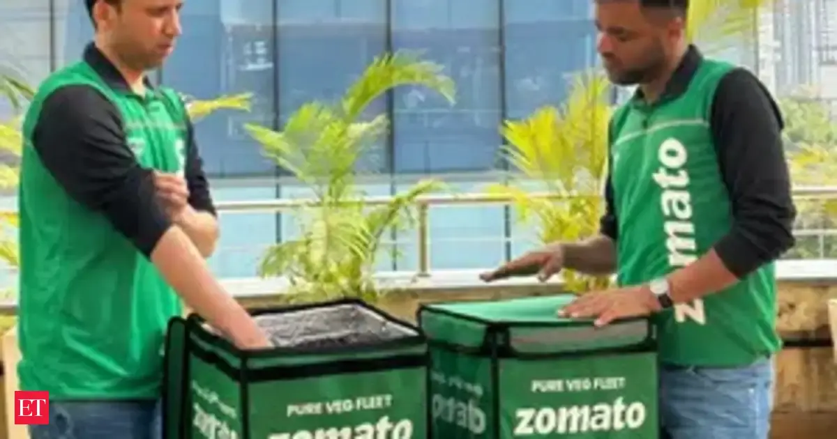 ‘All riders will wear red’: Zomato rolls back green uniform for pure ...