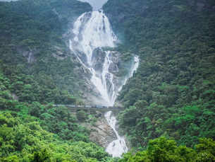 Most beautiful train journeys in India you must experience