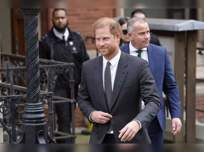 Prince Harry's lawyer implicates Rupert Murdoch in cover-up of unlawful snooping by his tabloids