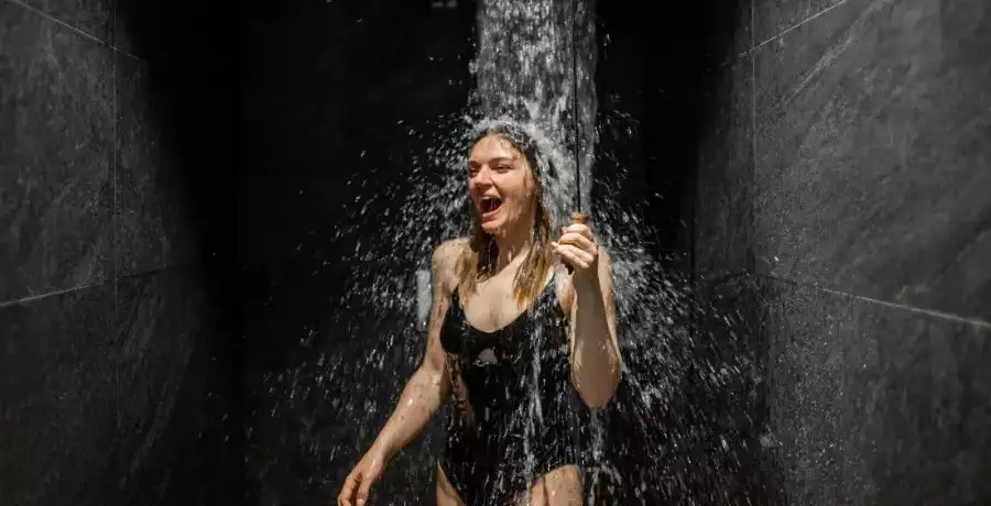 10 benefits of taking a cold shower in the morning - Vimarsana News