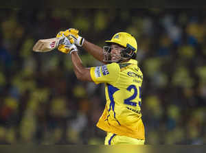Chennai begins IPL title defense with cruisy win as Kohli out for 21 in comeback game