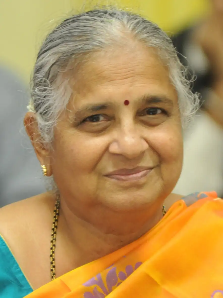 Sudha Murty: Sudha Murty On Three Life Lessons Everyone Needs To Learn - Vimarsana News