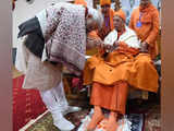 Ramakrishna Mission chief Swami Smaranananda Maharaj dies at 95