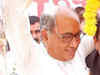 Digvijay Singh accuses Anna Hazare of provoking violence
