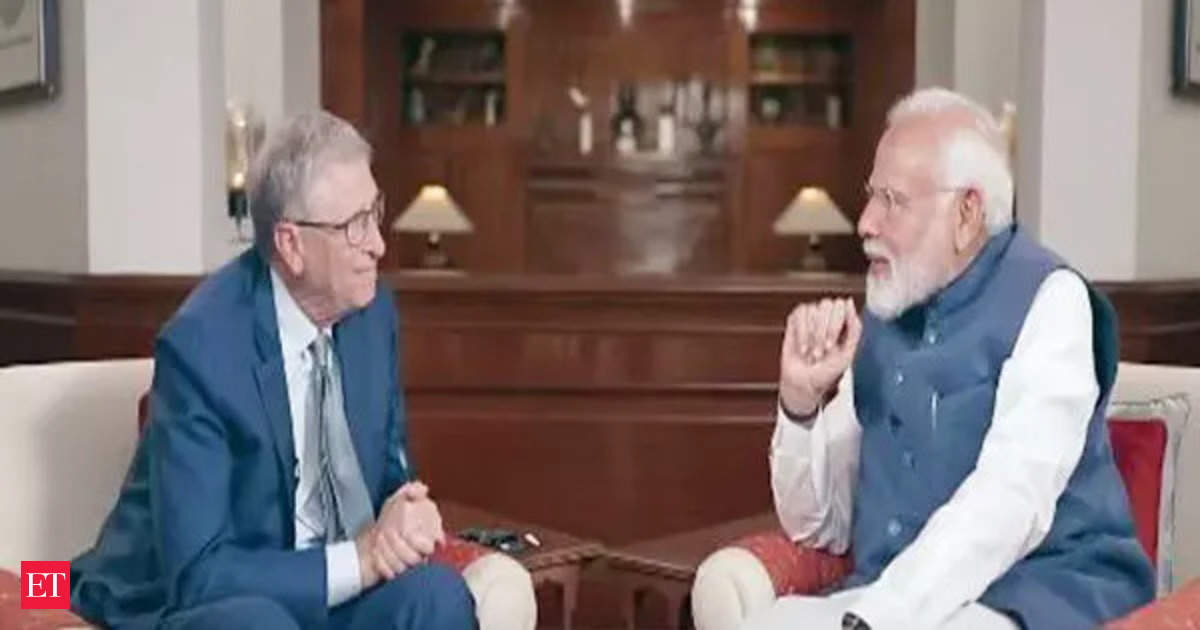 'Told people to clang vessels, light lamps': PM Modi shares COVID battle stories with Bill Gates