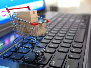 Ecommerce Cart’s Half Full as Mass Mkt Crowds Thin