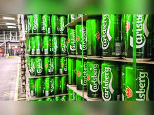 Baltika Sues Carlsberg Arms for over $900 m in Damages