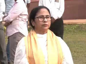 "Govt is doing everything possible to help victims": Mamata Banerjee on Jalpaiguri storm