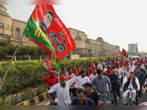 Lucknow: Samajwadi Party President Akhilesh Yadav participates in the ?Samajwadi...