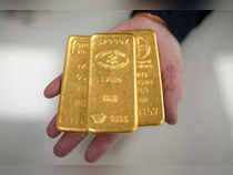 Gold prices soar