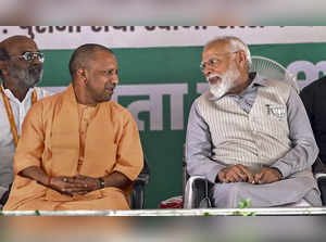 Saharanpur: Prime Minister Narendra Modi with Uttar Pradesh Chief Minister Yogi ...