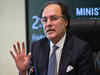 With no pay, Pakistan’s Finance Minister leaves banker life behind to fix economy