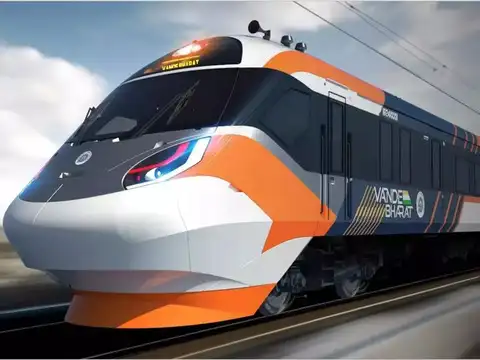 Vande Bharat Sleeper exterior
